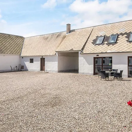 Holiday home 4 Star In Hornsyld